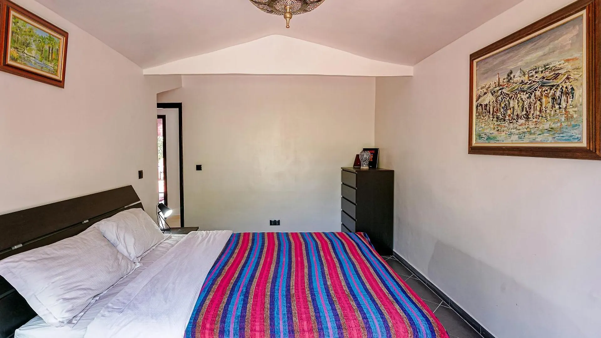 Villabess Marrakesh 0*,  Marokko